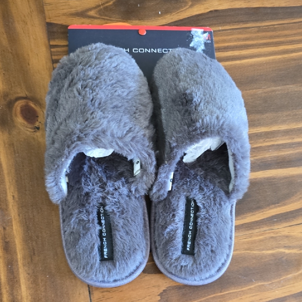 French Connection Charcoal Plush Slippers NWT 0108
